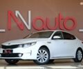 Белый Киа K5, объемом двигателя 2 л и пробегом 163 тыс. км за 9900 $, фото 1 на Automoto.ua