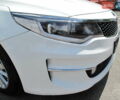 Белый Киа K5, объемом двигателя 2 л и пробегом 253 тыс. км за 12900 $, фото 10 на Automoto.ua
