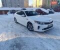 Белый Киа K5, объемом двигателя 2 л и пробегом 507 тыс. км за 9000 $, фото 1 на Automoto.ua