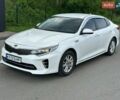 Білий Кіа K5, об'ємом двигуна 2 л та пробігом 248 тис. км за 11900 $, фото 1 на Automoto.ua