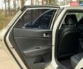 Белый Киа K5, объемом двигателя 2 л и пробегом 200 тыс. км за 12900 $, фото 28 на Automoto.ua