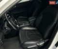 Белый Киа K5, объемом двигателя 2 л и пробегом 229 тыс. км за 12300 $, фото 44 на Automoto.ua
