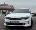Білий Кіа K5, об'ємом двигуна 2 л та пробігом 151 тис. км за 12999 $, фото 3 на Automoto.ua