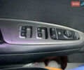 Білий Кіа K5, об'ємом двигуна 2 л та пробігом 90 тис. км за 12500 $, фото 5 на Automoto.ua
