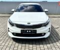 Білий Кіа K5, об'ємом двигуна 2 л та пробігом 311 тис. км за 11500 $, фото 7 на Automoto.ua