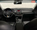 Белый Киа K5, объемом двигателя 2 л и пробегом 229 тыс. км за 12300 $, фото 37 на Automoto.ua