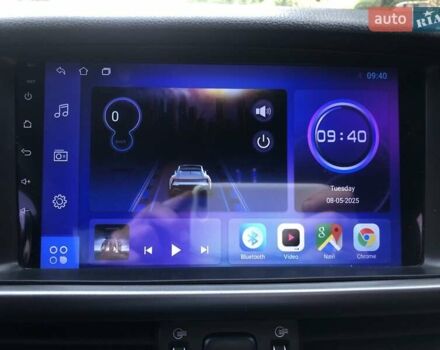 Белый Киа K5, объемом двигателя 2 л и пробегом 335 тыс. км за 10990 $, фото 17 на Automoto.ua