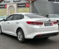 Белый Киа K5, объемом двигателя 2 л и пробегом 229 тыс. км за 13390 $, фото 14 на Automoto.ua
