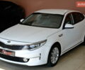Белый Киа K5, объемом двигателя 2 л и пробегом 163 тыс. км за 9000 $, фото 3 на Automoto.ua