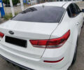 Белый Киа K5, объемом двигателя 2 л и пробегом 143 тыс. км за 16000 $, фото 4 на Automoto.ua