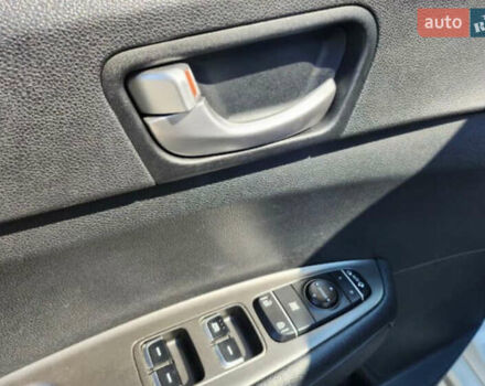 Белый Киа K5, объемом двигателя 2 л и пробегом 143 тыс. км за 16000 $, фото 21 на Automoto.ua