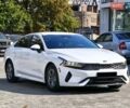 Белый Киа K5, объемом двигателя 1.6 л и пробегом 22 тыс. км за 21500 $, фото 3 на Automoto.ua