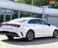Белый Киа K5, объемом двигателя 1.6 л и пробегом 22 тыс. км за 21500 $, фото 4 на Automoto.ua