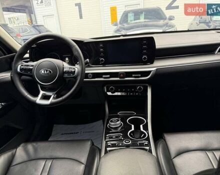 Білий Кіа K5, об'ємом двигуна 2 л та пробігом 167 тис. км за 19999 $, фото 22 на Automoto.ua