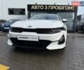 Білий Кіа K5, об'ємом двигуна 2 л та пробігом 167 тис. км за 19999 $, фото 1 на Automoto.ua