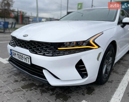 Белый Киа K5, объемом двигателя 1.6 л и пробегом 12 тыс. км за 20800 $, фото 15 на Automoto.ua