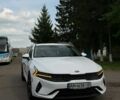 Білий Кіа K5, об'ємом двигуна 1.6 л та пробігом 52 тис. км за 18000 $, фото 1 на Automoto.ua