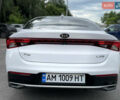 Білий Кіа K5, об'ємом двигуна 1.6 л та пробігом 12 тис. км за 21900 $, фото 10 на Automoto.ua