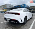 Белый Киа K5, объемом двигателя 1.6 л и пробегом 12 тыс. км за 20800 $, фото 7 на Automoto.ua