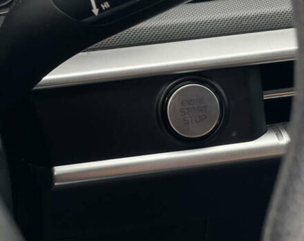 Білий Кіа K5, об'ємом двигуна 1.6 л та пробігом 12 тис. км за 21900 $, фото 29 на Automoto.ua
