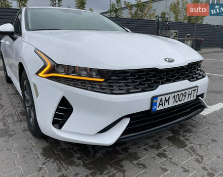 Белый Киа K5, объемом двигателя 1.6 л и пробегом 12 тыс. км за 20800 $, фото 16 на Automoto.ua