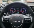 Белый Киа K5, объемом двигателя 2 л и пробегом 150 тыс. км за 24200 $, фото 15 на Automoto.ua