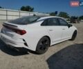 Белый Киа K5, объемом двигателя 1.6 л и пробегом 63 тыс. км за 9100 $, фото 3 на Automoto.ua