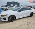 Белый Киа K5, объемом двигателя 1.6 л и пробегом 58 тыс. км за 13632 $, фото 1 на Automoto.ua