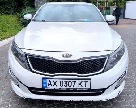 Білий Кіа K5, об'ємом двигуна 2 л та пробігом 255 тис. км за 9300 $, фото 1 на Automoto.ua