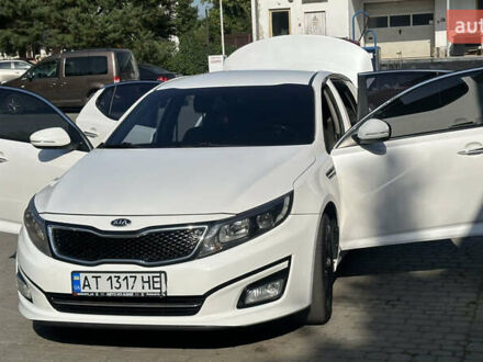 Білий Кіа K5, об'ємом двигуна 2 л та пробігом 263 тис. км за 8300 $, фото 1 на Automoto.ua