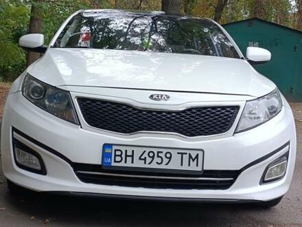 Кіа K5 2013 у Одесі на Automoto.ua Білий Кіа K5, об'ємом двигуна 2 л та пробігом 371 тис. км за 8000 $, фото 1 на Automoto.ua