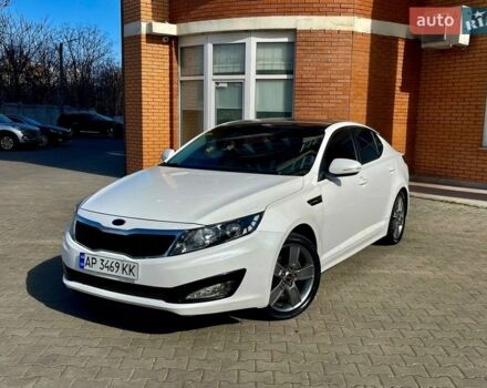 Білий Кіа K5, об'ємом двигуна 2 л та пробігом 260 тис. км за 9499 $, фото 1 на Automoto.ua