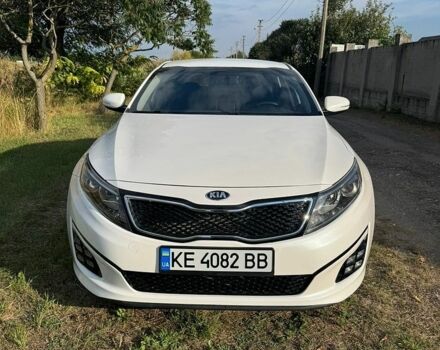 Белый Киа K5, объемом двигателя 2 л и пробегом 197 тыс. км за 9500 $, фото 1 на Automoto.ua