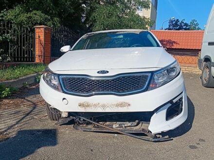 Білий Кіа K5, об'ємом двигуна 2 л та пробігом 224 тис. км за 3000 $, фото 1 на Automoto.ua