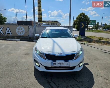 Белый Киа K5, объемом двигателя 2 л и пробегом 378 тыс. км за 8600 $, фото 1 на Automoto.ua