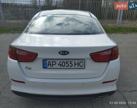 Белый Киа K5, объемом двигателя 2 л и пробегом 235 тыс. км за 11000 $, фото 1 на Automoto.ua