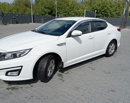 Білий Кіа K5, об'ємом двигуна 2 л та пробігом 237 тис. км за 330000 $, фото 1 на Automoto.ua