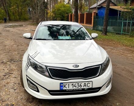 Білий Кіа K5, об'ємом двигуна 2 л та пробігом 266 тис. км за 9900 $, фото 1 на Automoto.ua