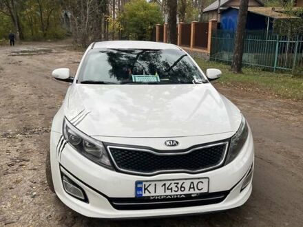 Белый Киа K5, объемом двигателя 2 л и пробегом 266 тыс. км за 9900 $, фото 1 на Automoto.ua