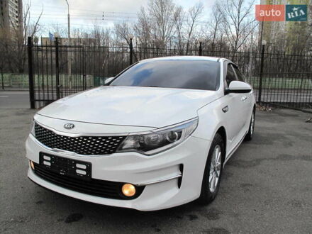 Кіа K5 2016 у Києві на Automoto.ua Білий Кіа K5, об'ємом двигуна 2 л та пробігом 252 тис. км за 11750 $, фото 1 на Automoto.ua