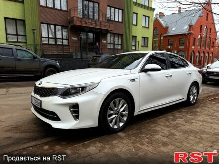 Кіа K5 2016 у Харкові на Automoto.ua Білий Кіа K5, об'ємом двигуна 2 л та пробігом 152 тис. км за 13000 $, фото 1 на Automoto.ua