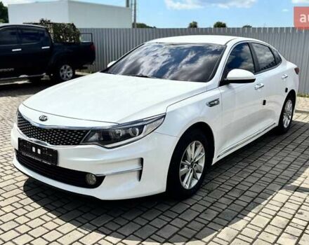 Білий Кіа K5, об'ємом двигуна 2 л та пробігом 311 тис. км за 11500 $, фото 1 на Automoto.ua