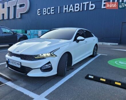 Білий Кіа K5, об'ємом двигуна 2 л та пробігом 192 тис. км за 19600 $, фото 1 на Automoto.ua