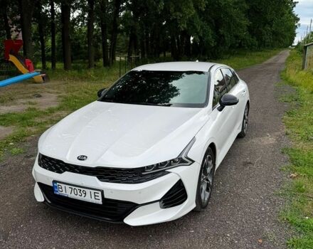 Білий Кіа K5, об'ємом двигуна 2 л та пробігом 126 тис. км за 23000 $, фото 1 на Automoto.ua