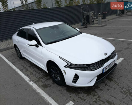 Белый Киа K5, объемом двигателя 1.6 л и пробегом 12 тыс. км за 20800 $, фото 1 на Automoto.ua