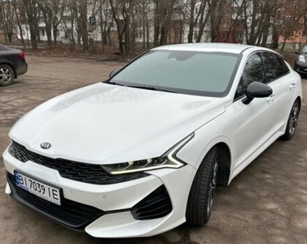 Белый Киа K5, объемом двигателя 2 л и пробегом 115 тыс. км за 23900 $, фото 1 на Automoto.ua