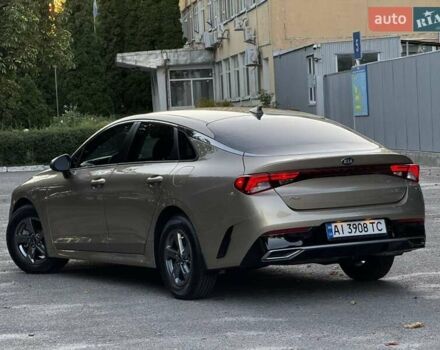 Бежевый Киа K5, объемом двигателя 0 л и пробегом 85 тыс. км за 18500 $, фото 12 на Automoto.ua