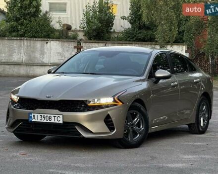 Бежевый Киа K5, объемом двигателя 0 л и пробегом 85 тыс. км за 18500 $, фото 14 на Automoto.ua