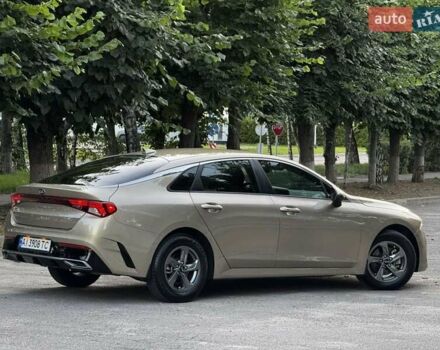 Бежевый Киа K5, объемом двигателя 0 л и пробегом 85 тыс. км за 18500 $, фото 9 на Automoto.ua