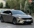Бежевый Киа K5, объемом двигателя 0 л и пробегом 85 тыс. км за 18500 $, фото 15 на Automoto.ua